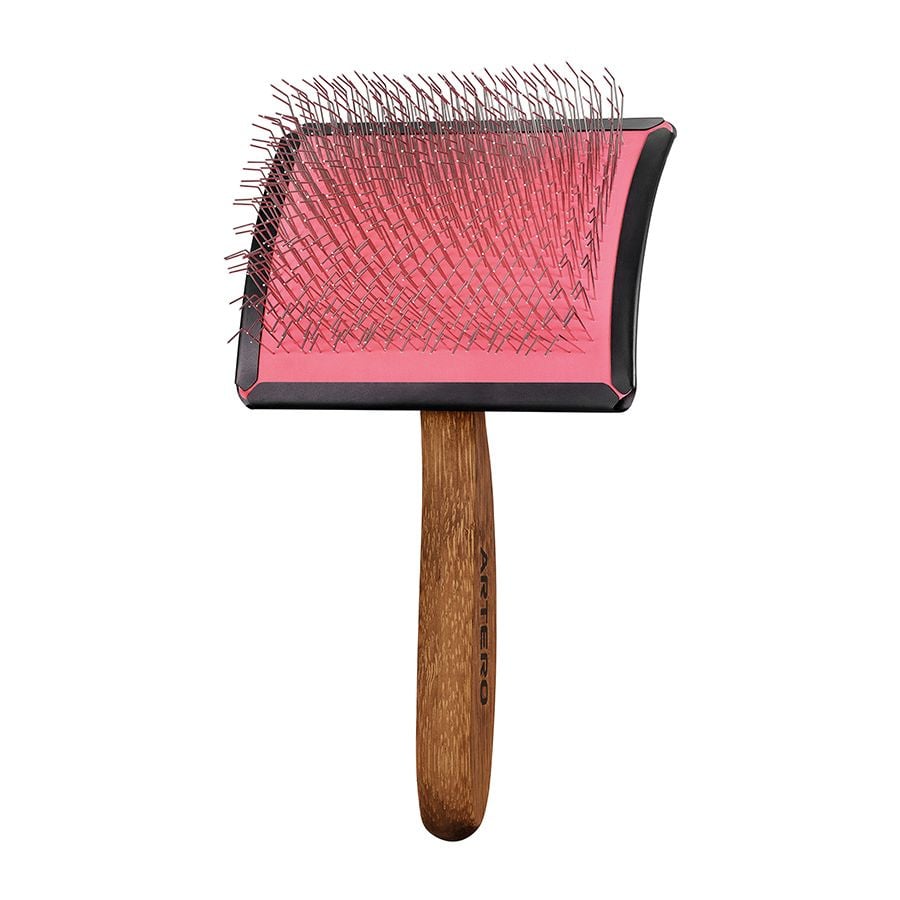 Artero Simba – Curved Slicker Brush Pink